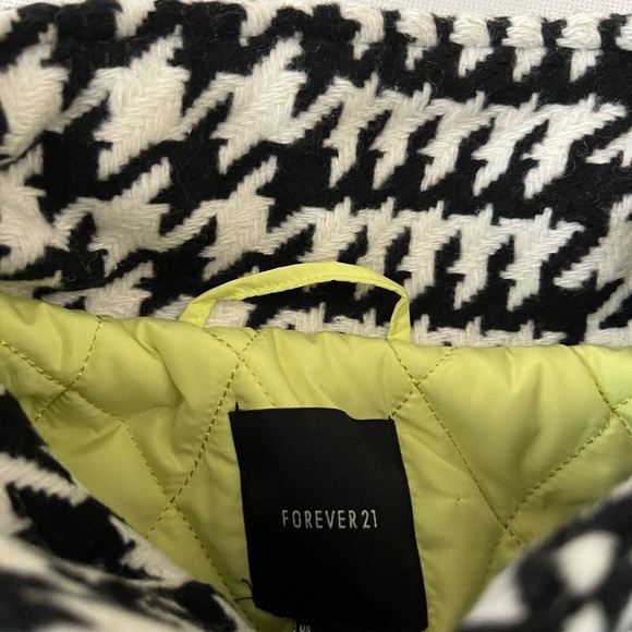 Forever 21 Houndstooth Printed Tweed Jacket - Picture 4 of 12